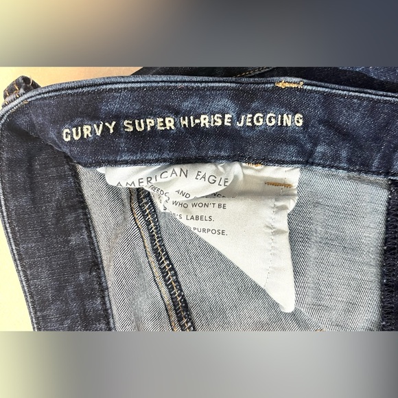 American Eagle Blue Women's Curvy Super Hi-Rise Denim Jegging Jeans 16 Short - Picture 8 of 14